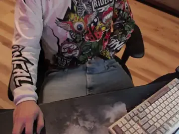 Stripchat Free Live Porn of heyitsmeduh