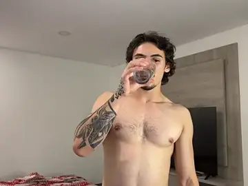 Stripchat Best live sex cam show of David_Brown18