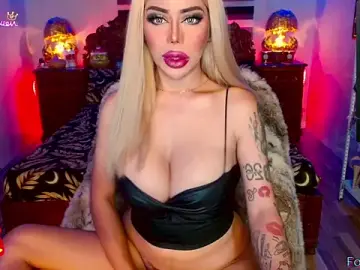 Stripchat Live Sex of _QueenGoddess_