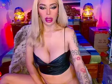 Stripchat Nude Webcam of _UnstoppableMiss_