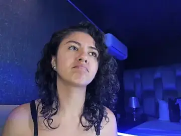 Stripchat Sex Cam of Amareto_