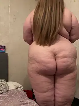 Stripchat Adult Webcam of CurvyPaar2