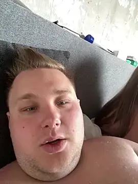 Stripchat Live Porn of CurvyPaar2