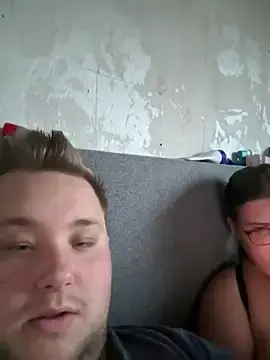 Stripchat Free Live Porn of CurvyPaar2