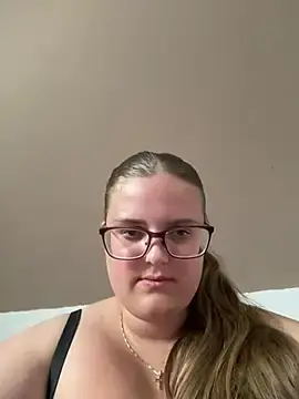 Stripchat Best Webcam of CurvyPaar2