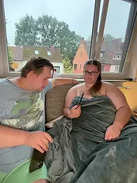 Stripchat Free Live Porn of CurvyPaar2