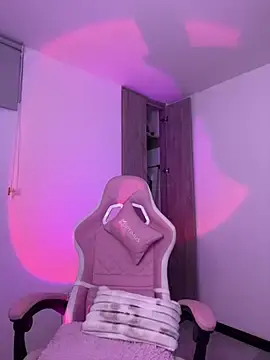 Stripchat Live Porn of SharaRous