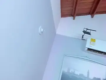 Stripchat Best live sex cam show of selene_tylor_