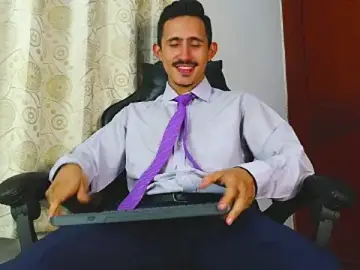Stripchat Live Porn of HomeAloneK