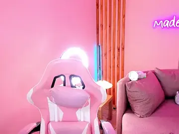 Stripchat Adult Video Chat of MadeleineSanez