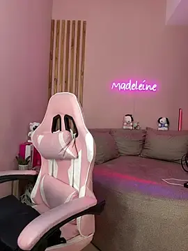 Stripchat Adult Webcam of MadeleineSanez