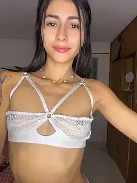 Stripchat Adult Video Chat of emilie_xx_