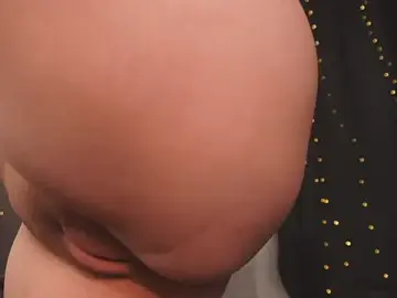 Stripchat Sex Cam of cuteamberlyyy