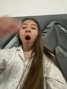 Stripchat Watch Live Sex Cams of Sara-cooper2