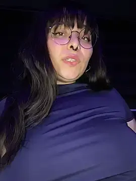 Stripchat Sex Cam of Solo_yoss