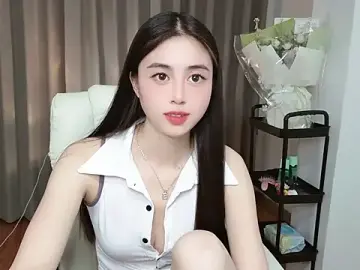 Stripchat Free Porn Cam of Yumi20052