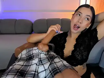 Stripchat Adult Webcams of AliceHanz
