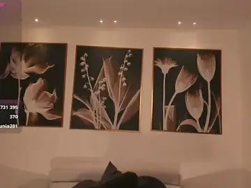 Stripchat Adult Video Chat of MaiaCollins