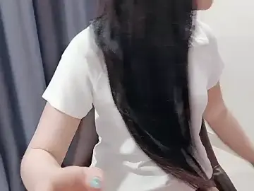 Stripchat Live Sex Cam of Ari-sweety