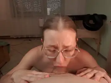 Stripchat Sex Cam of foxeslovefoxes
