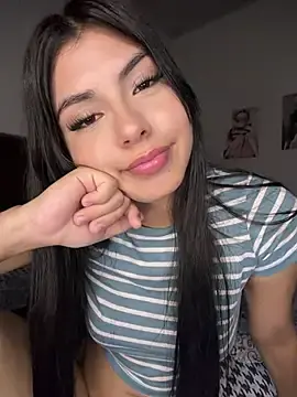 Stripchat Free Porn Cam of hurrem_18