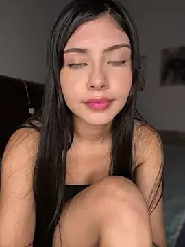 Stripchat Watch Live Sex Cams of hurrem_18
