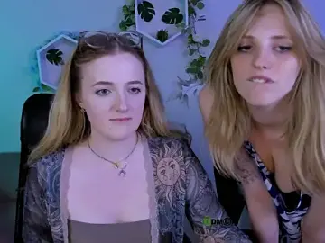 Stripchat Live Porn of luna_berryy