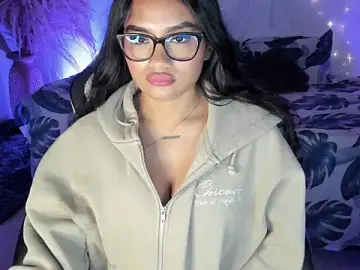 Stripchat Best live sex cam show of Riana_Kean