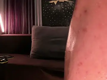 Stripchat Free Porn Cam of OliverSport