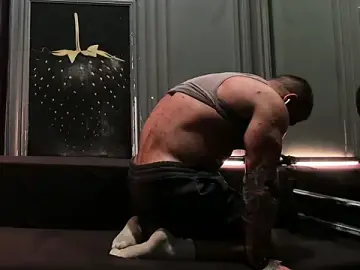 Stripchat Live Porn of OliverSport