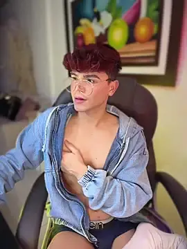 Stripchat Free Porn Cam of PRINCE_STEV