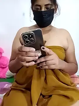 Stripchat Live Sex Cam of SLZAARA