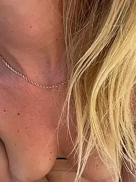 Stripchat Live Sex of Lady_Liaa