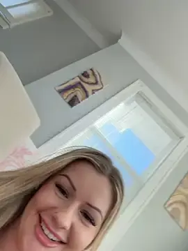 Stripchat Adult Webcams of LoveShae_