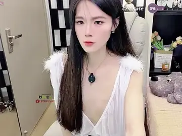 Stripchat Adult Webcam of Yueyue-MM