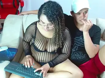 Stripchat Live Porn of kelvin_jhoseth1