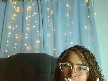 Stripchat Live Sex of kelvin_jhoseth1