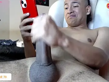 Stripchat Live Sex Cam of tonibelmont