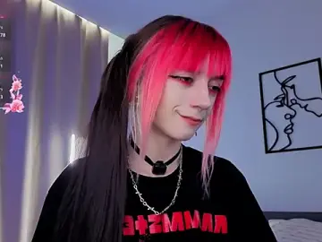 Stripchat Free Porn Cam of TristaRoht