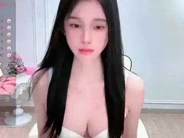 Stripchat Adult Video Chat of Yaooooo-Y