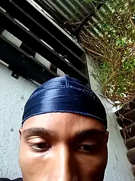 Stripchat Free Porn Cam of slimmydaddy69