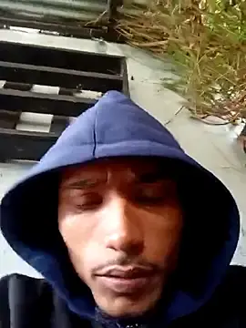 Stripchat Best live sex cam show of slimmydaddy69