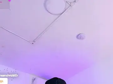 Stripchat Live Sex Cam of JordanSmiith_