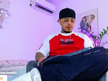 Stripchat Sex Cam of JordanSmiith_