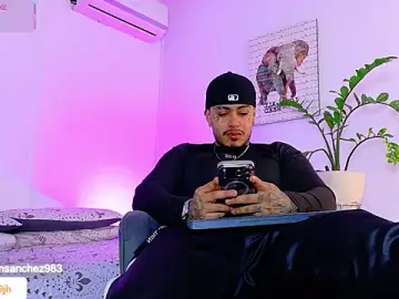 Stripchat Best live sex cam show of JordanSmiith_