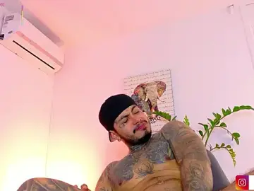 Stripchat Free Live Porn of JordanSmiith_