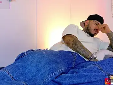 Stripchat Nude Webcam of JordanSmiith_