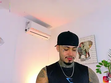 Stripchat Nude Webcam of JordanSmiith_