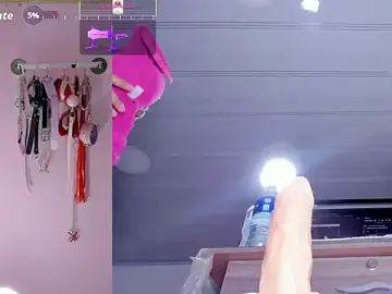 Stripchat Best live sex cam show of emily_foxxxii