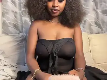 Stripchat Live Sex of Chocolate_queen2